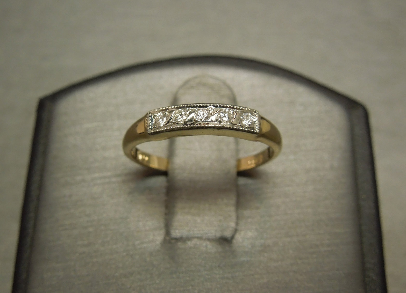 Antique 12tcw Five Diamond Art Deco Wedding Band 14kt Gold C1940