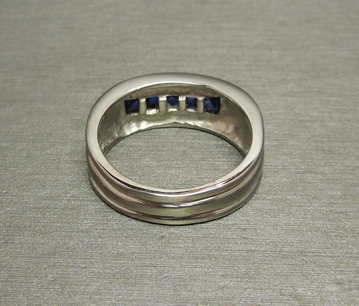 platinum kashmir sapphire