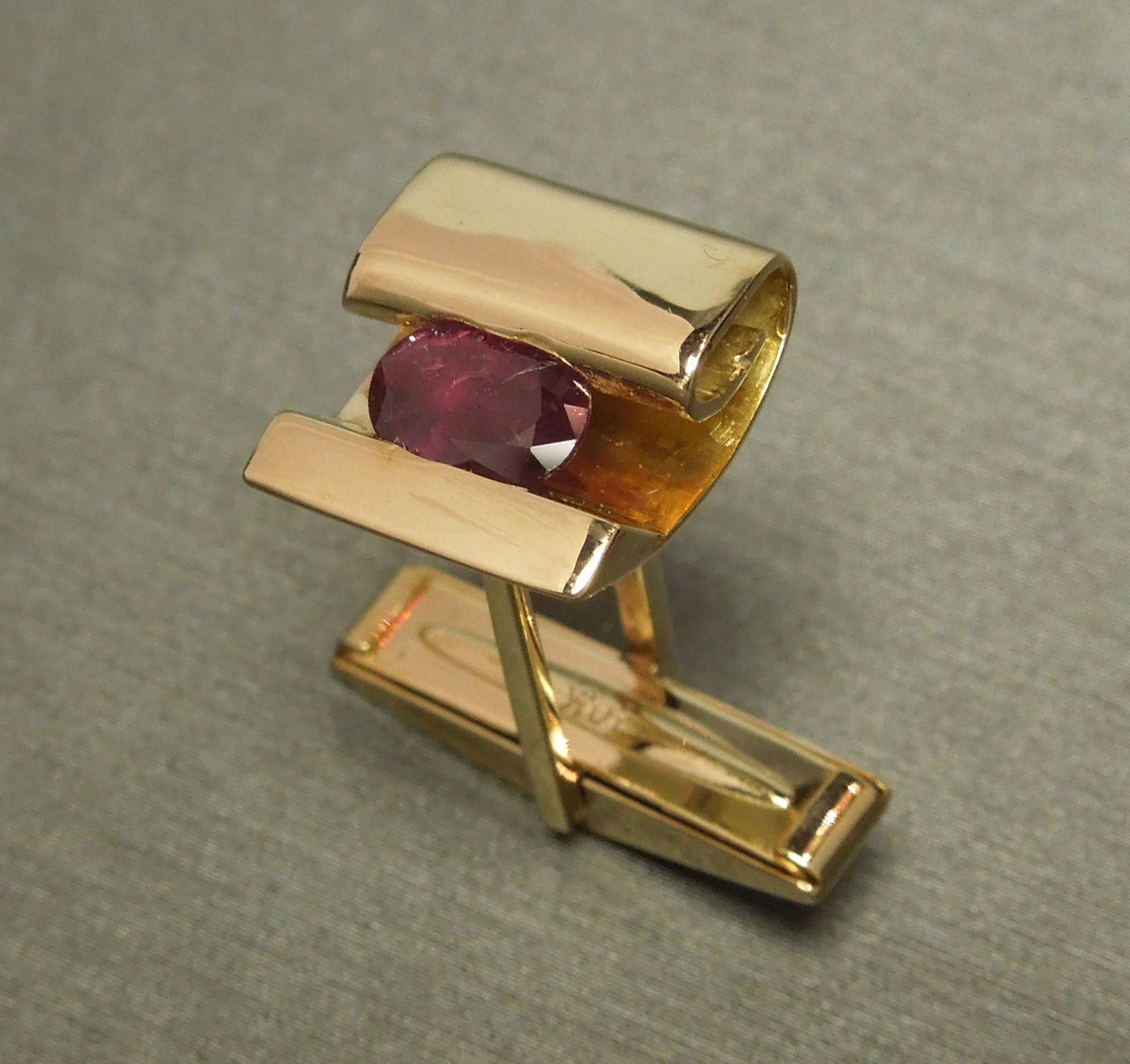 ruby cuff links